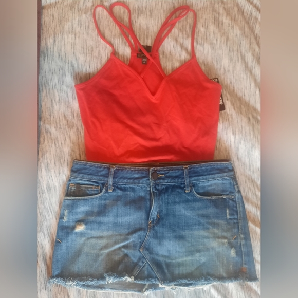 Abercrombie and Fitch Denim Mini - Picture 4 of 5